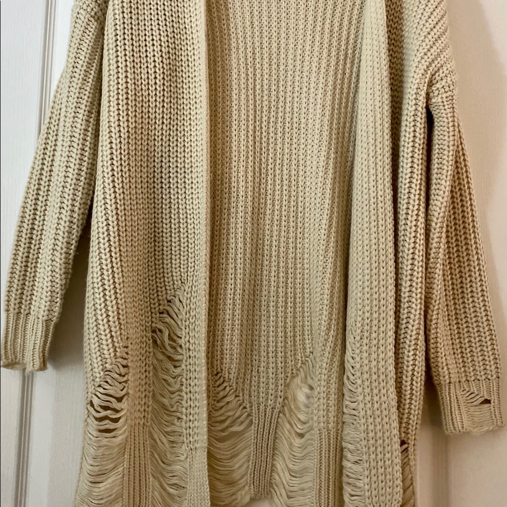 Long trendy cardigan
